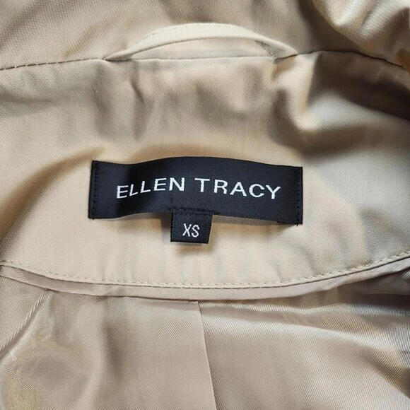 Trench Coat Size S / XS nwt Ellen Tracy Beige belted - Picture 8 of 9